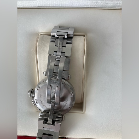 Cartier pasha de Cartier watch 35 mm - Picture 6 of 10